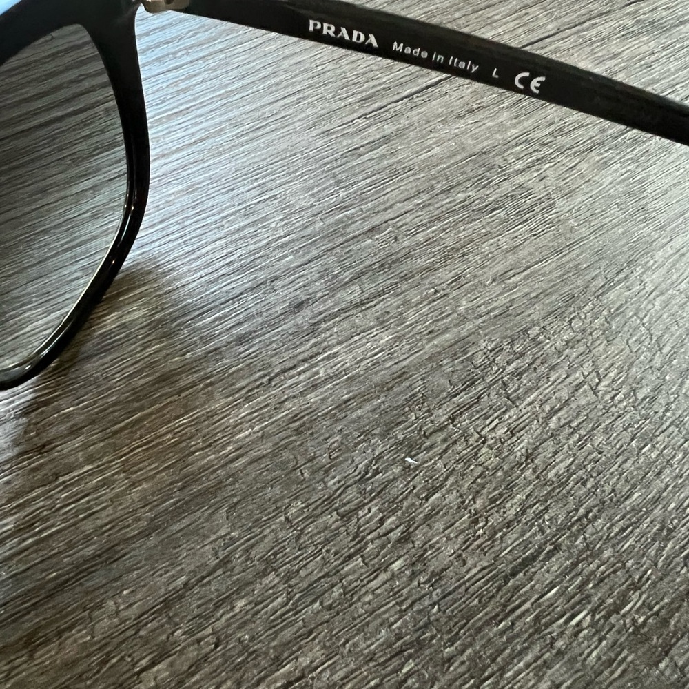 Women’s Prada Sunglasses - Picture 7 of 7